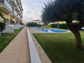 A cozy Apartment with pool - Cambrils Marina de Casares